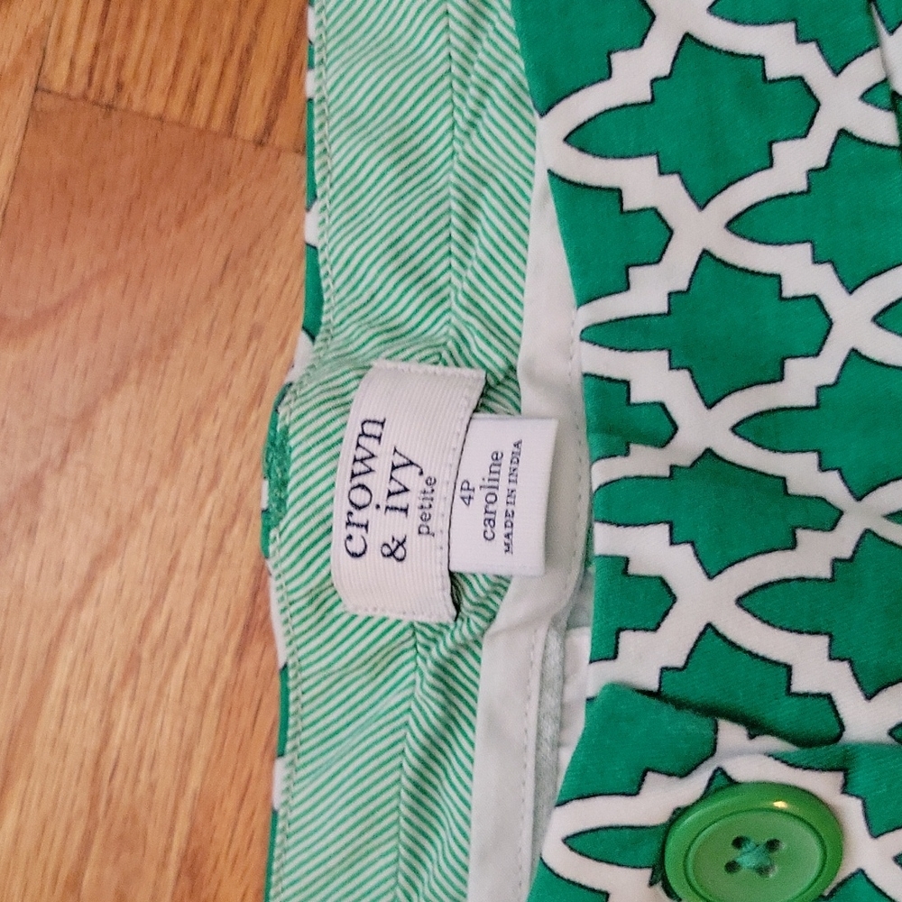 Printed Shorts - Picture 4 of 4